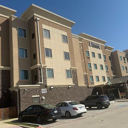 Staybridge Suites - Denton By Ihg Eksteriør bilde