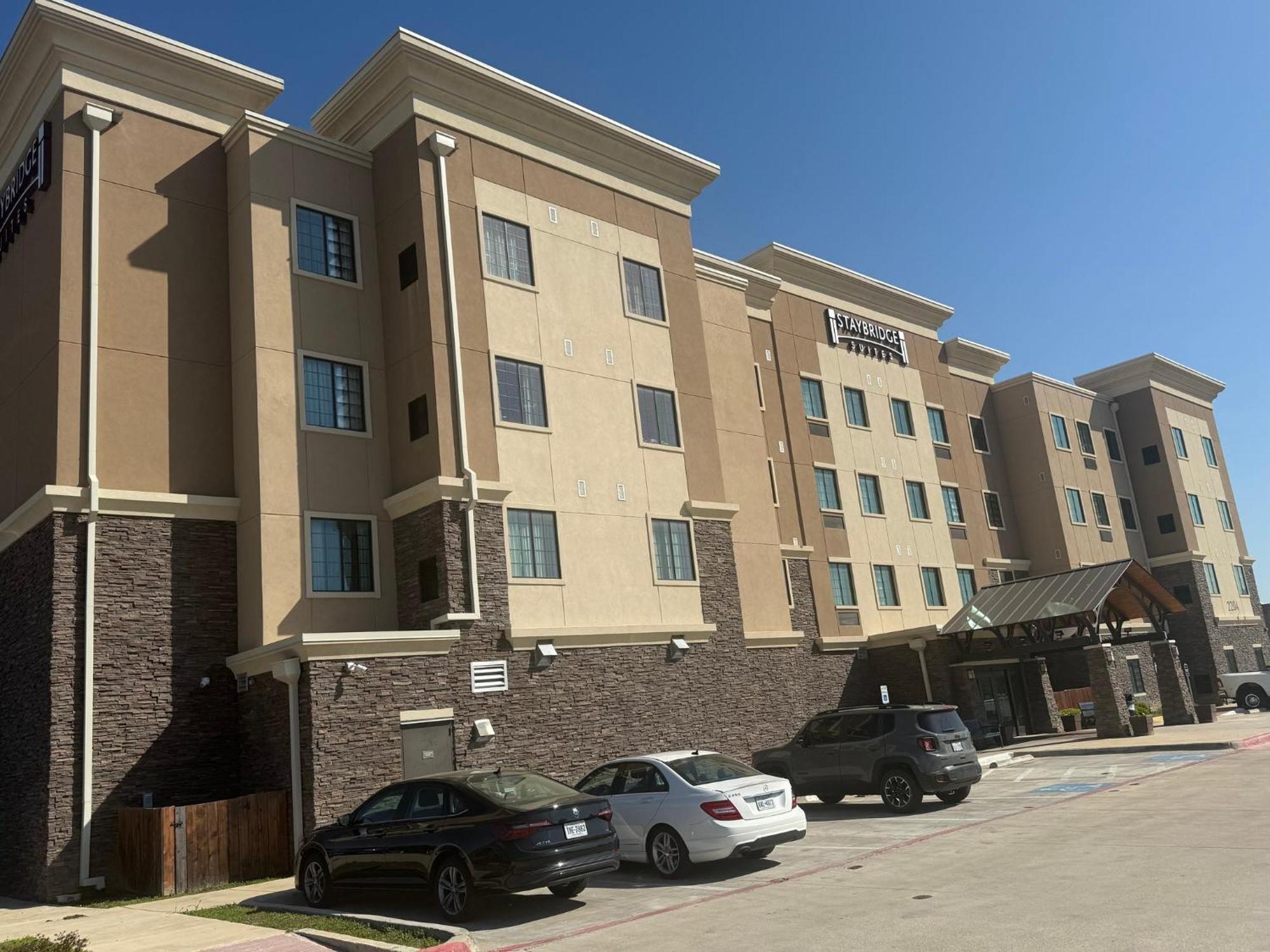 Staybridge Suites - Denton By Ihg Eksteriør bilde